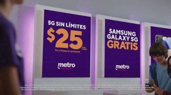 Metro by T-Mobile TV Spot, 'Perfecto para la familia: Samsung Galaxy 5G gratis' created for Metro by T-Mobile