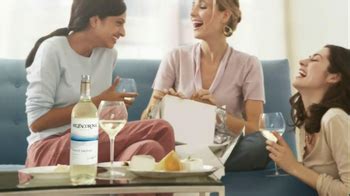 Mezzacorona Pinot Grigio TV Spot, 'Perfect Moment'