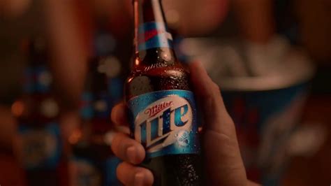 Miller Lite TV Commercial Con Danny Trejo featuring Anthony Mendez