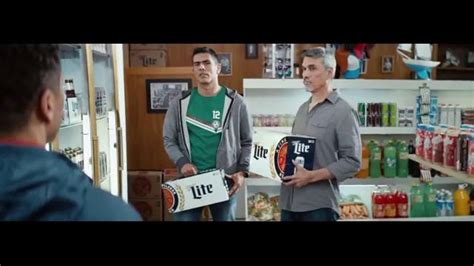 Miller Lite TV commercial - Rivalidad con Oswaldo Sánchez y Cobi Jones