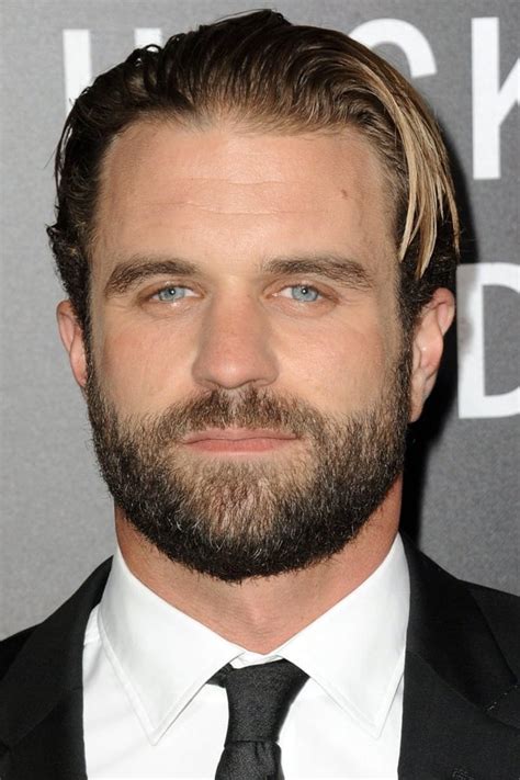 Milo Gibson photo