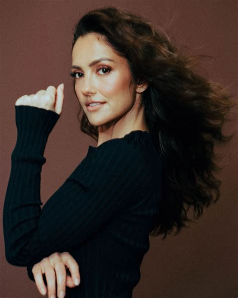 Minka Kelly photo