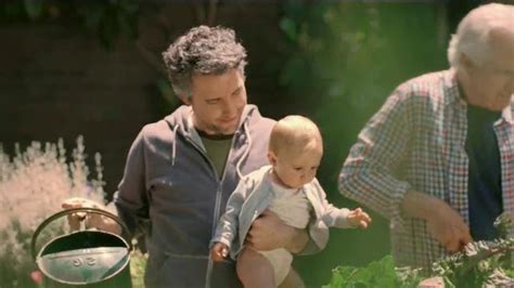 Miracle-Gro TV Spot, 'Big Family' created for Miracle-Gro