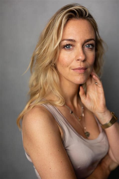 Miranda Raison photo