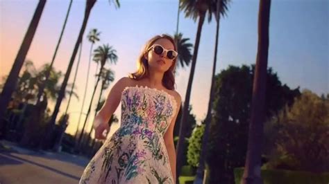 Miss Dior Rose N'Roses TV Spot, 'Do for Love' Featuring Natalie Portman, Song by Sia featuring Natalie Portman