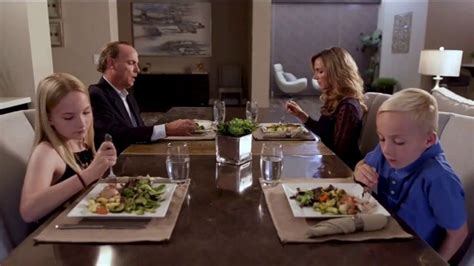 Mobii TV commercial - Family Dinner