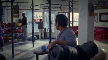 Modelo Especial TV Spot, 'Gimnasio'