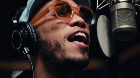 Modelo TV Spot, 'El espíritu luchador de Anderson .Paak' canción de Ennio Morricone featuring Anderson .Paak