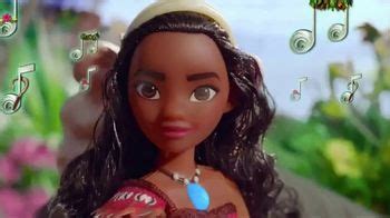 Musical Moana TV Spot, 'Singing Necklace'