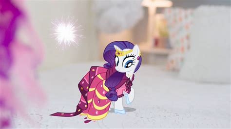 My Little Pony Rarity Fashion Runway TV commercial - Spin Into Style