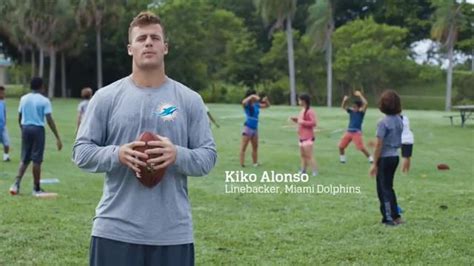 NFL Play 60 TV commercial - Videojuego con Kiko Alonso