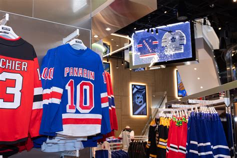 NHL Shop 2016 Stanley Cup Champions Locker Room Towel tv commercials