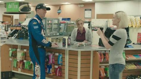 NOS Rowdy TV Spot, 'Can I Get a Photo' Featuring Kyle Busch