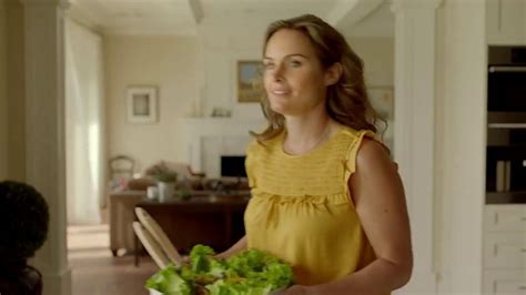 Napoleon Grills TV Spot, 'Upgrade Your Grilling Game' featuring Karin Inghammar