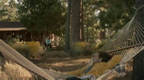 Nature Valley Sweet and Salty Nut Bars TV Spot, 'Hammock'