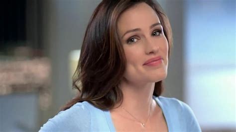 Neutrogena Makeup Remover TV Commercial Featuring Jennifer Garner