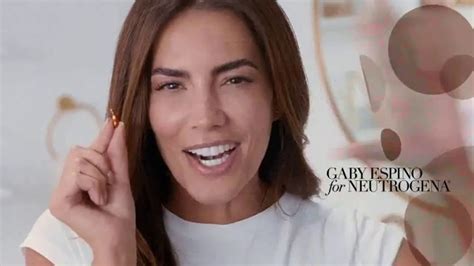 Neutrogena Rapid Tone Repair TV Spot, 'A Capsule a Day' Featuring Gaby Espino featuring Gaby Espino