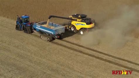 New Holland Agriculture TV commercial - Cab is Your Office