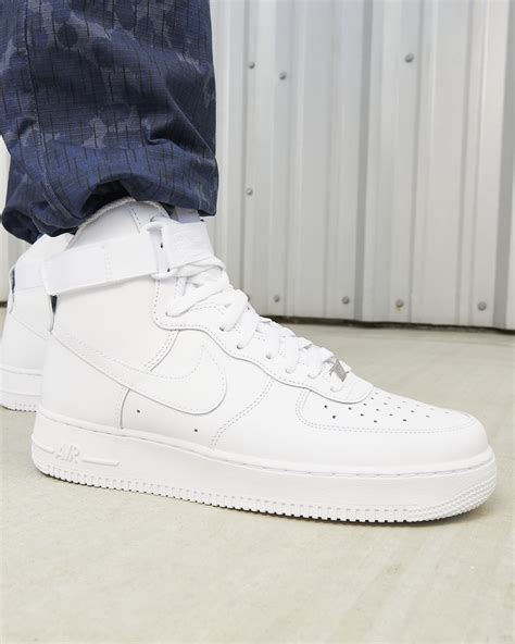 Nike Men's Airforce 1 High 07 logo