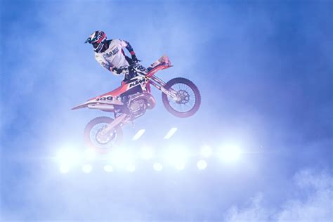 Nitro Circus App TV Spot, 'Sports Clips' Featuring Travis Pastrana created for Nitro Circus