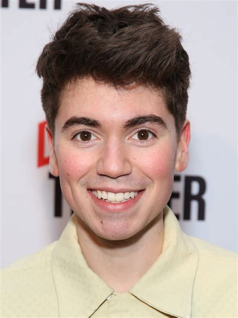 Noah Galvin photo