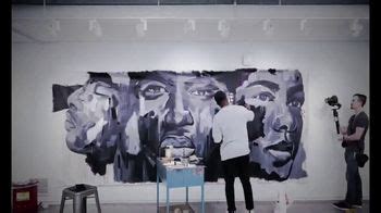 Northwestern University TV Spot, 'Football Player: Mural'