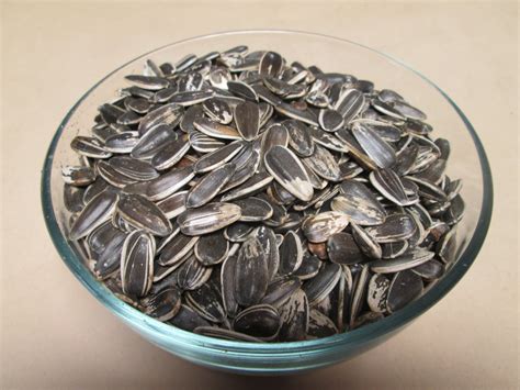 Nuts.com Raw Sunflower Seeds: In Shell