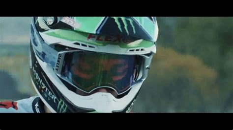 Oakley TV Spot, 'Learn to Flow' Featuring Eli Tomac