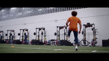 Oikos Triple Zero TV commercial - Yo Glutes