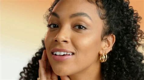 Olay Regenerist Vitamin C + Peptide 24 TV Spot, 'Dull Results' created for Olay