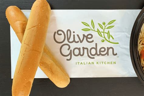 Olive Garden Breadsticks tv commercials