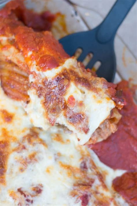 Olive Garden Sausage Stuffed Giant Rigatoni