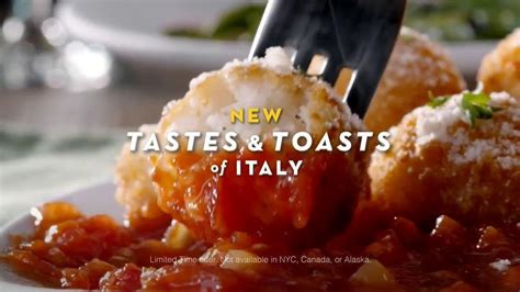 Olive Garden Tastes and Toasts of Italy TV commercial