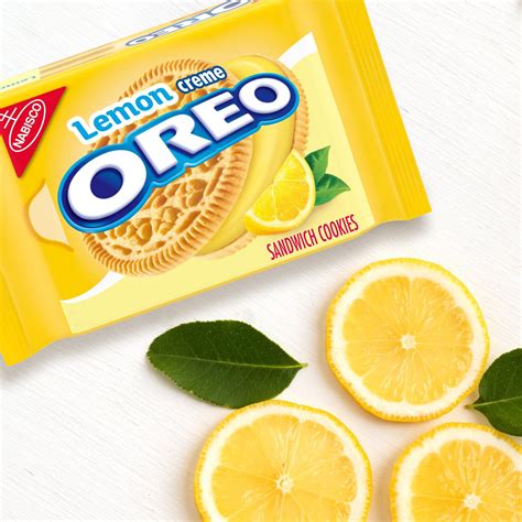 Oreo Lemon Flavor Creme Golden Sandwich Cookies logo