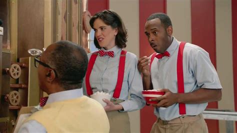 Orville Redenbacher's SmartPop! TV Spot, 'Whole Grain Kernel Supervisors'