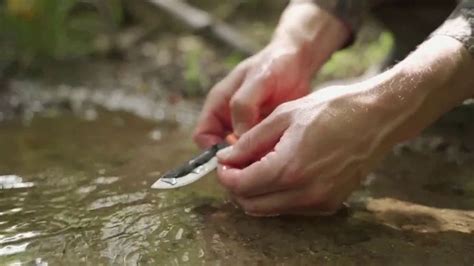 Outdoor Edge TV commercial - Knives: Replaceable Blades