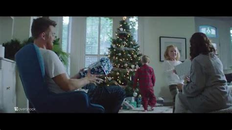 Overstock.com Holiday Deals TV commercial - Easier Way: Rug