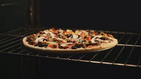 Papa Murphy's Pizza $5 Friday TV Spot, 'Change the Way You Pizza'