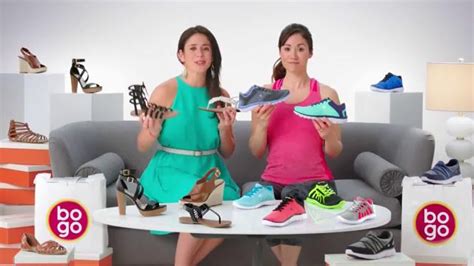 Payless Shoe Source BOGO TV commercial - Muestra tus lados diferentes