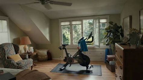 Peloton TV Spot, 'Sin compromiso por 30 días'