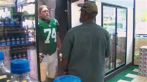 Pepsi TV Spot, 'Snap Fridge' Featuring Nick Mangold featuring Nick Mangold