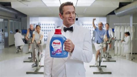 Persil ProClean 2in1 Odor Fighter TV Spot, 'Working Hard' Ft. Peter Hermann