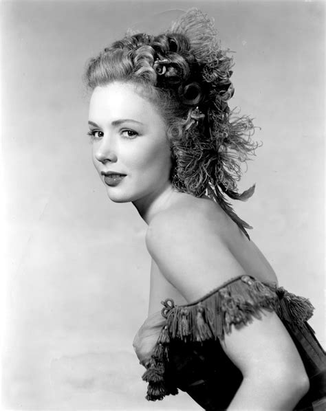 Piper Laurie photo