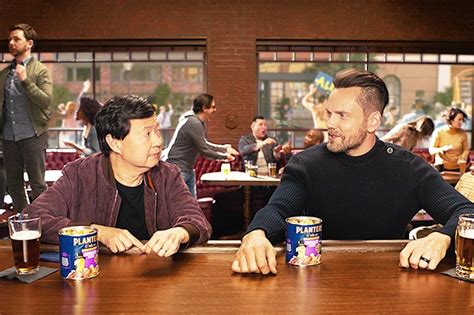 Planters Deluxe Mixed Nuts TV Spot, 'A Delicious Debate' Featuring Ken Jeong, Joel McHale featuring Elaine Kao
