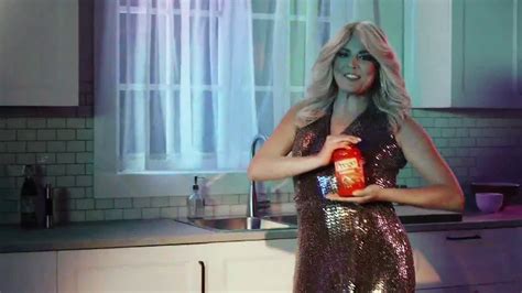 Prego TV Spot, 'Pour It on Thick: Disco' Featuring Cecily Strong