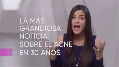 Proactiv TV Spot, 'Manchas' con Maite Perroni featuring Eduardo Iduñate
