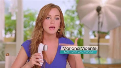 Proactiv TV Spot, 'Poros en el rostro' con Maite Perroni