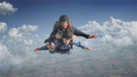 Progresso Heart Healthy TV commercial - Skydiving