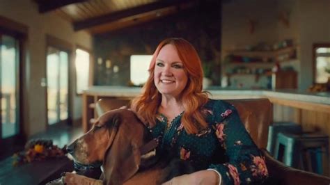 Purina Pioneer Woman Dog Treats TV Spot, 'Thanksgiving on the Ranch' Featuring Ree Drummond created for Purina