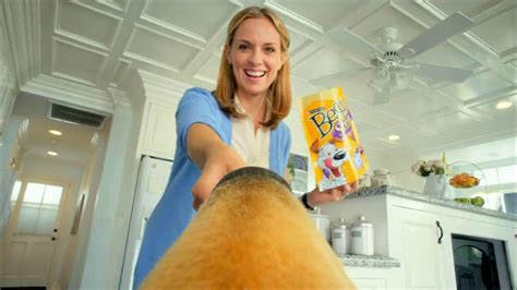 Purina TV Commercial For Beggin' Strips featuring Frieda Jane